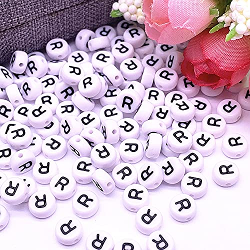 Buchstaben Perlen, 30er Set, 4x7 mm, weiß mit schwarz, rund, mit Loch zum Basteln für Schmuck auffädeln Armband Uhr Buchstabenwürfel Kinder groß klein Acryl Alphabet Würfel (Buchstabe Q) von Kopper-24