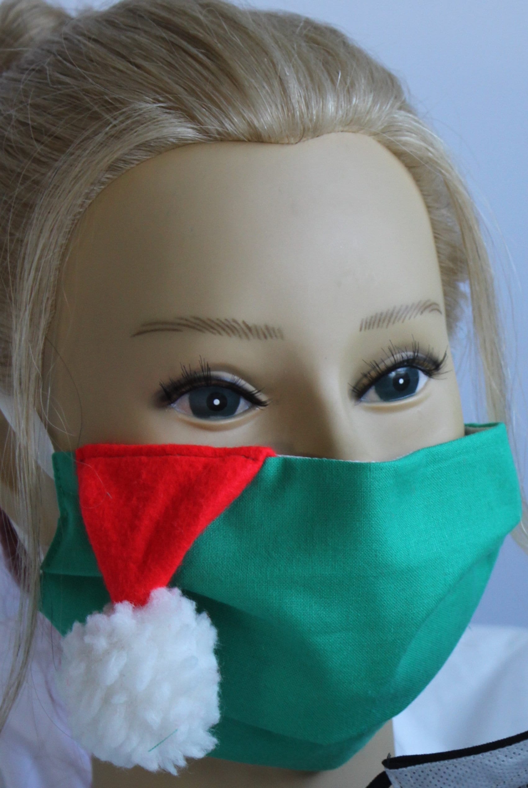 Maske Weihnachtsmaske Baumwollmaske- Grün Mit Weißer Bommel - 15888 + Gratiszugabe Maske Weihnachtsmaske Baumwollmaske- Grün Mit Weißer Bommel - 15888 + Gratiszugabe von Kreativhaeuschen
