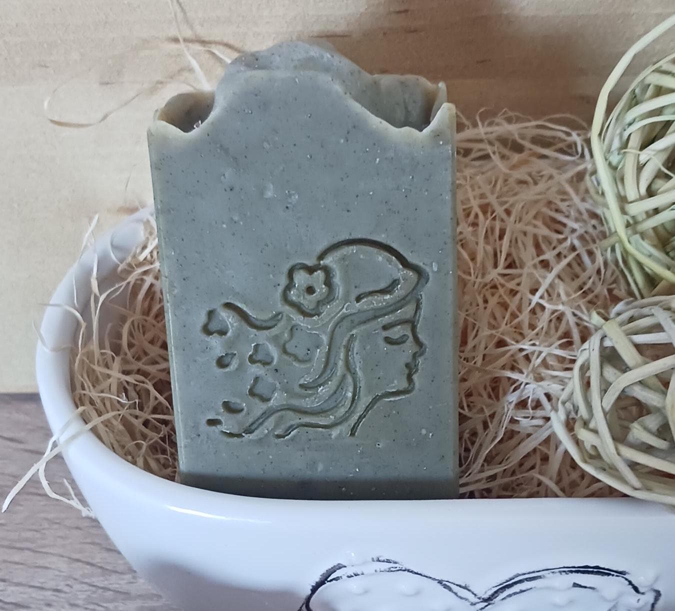 Haarseife "Brennesel"/100G, Handgemacht, Vegan Und Palmölfrei Haarseife "Brennesel"/100G, Handgemacht, Vegan Und Palmölfrei von KristinsSeifentraum