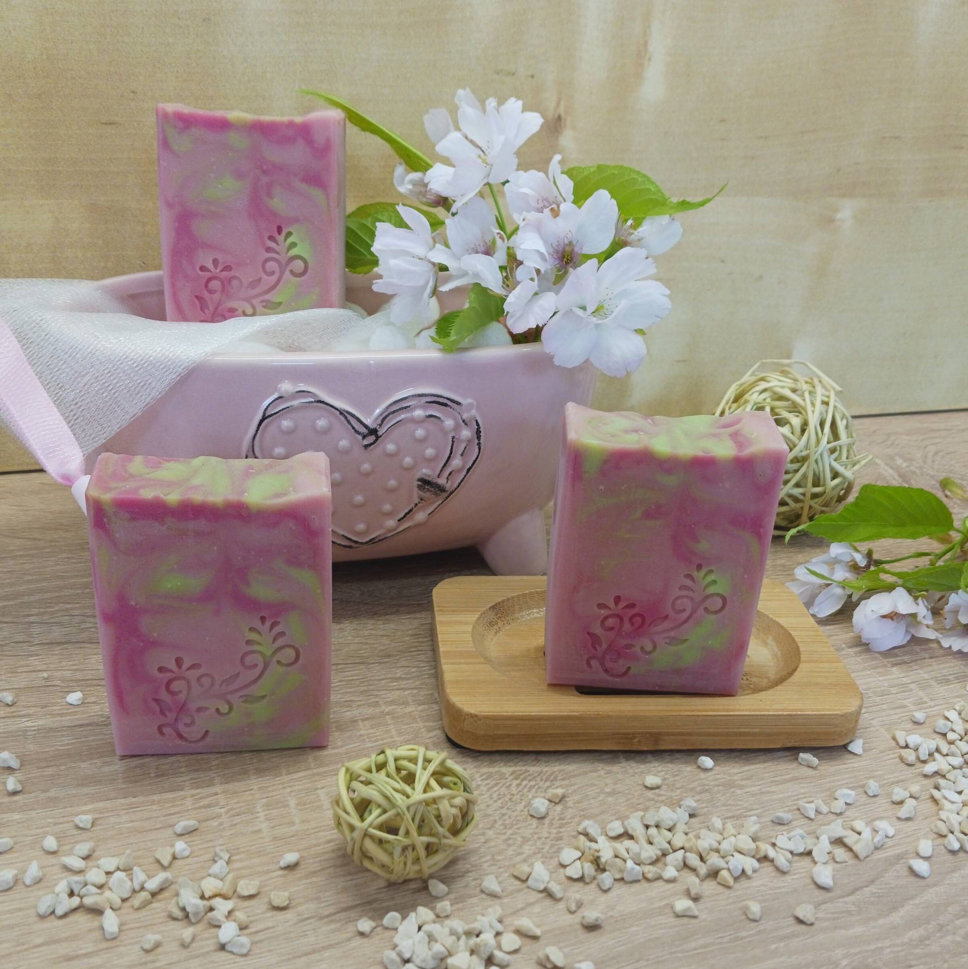 Kirschblüten Seife, Handseife, Duschseife, Handgemacht, Palmölfrei Und Vegan, Feste Gastgeschenk Kirschblüten Seife, Handseife, Duschseife, Handgemacht, Palmölfrei Und Vegan, Feste Gastgeschenk von KristinsSeifentraum