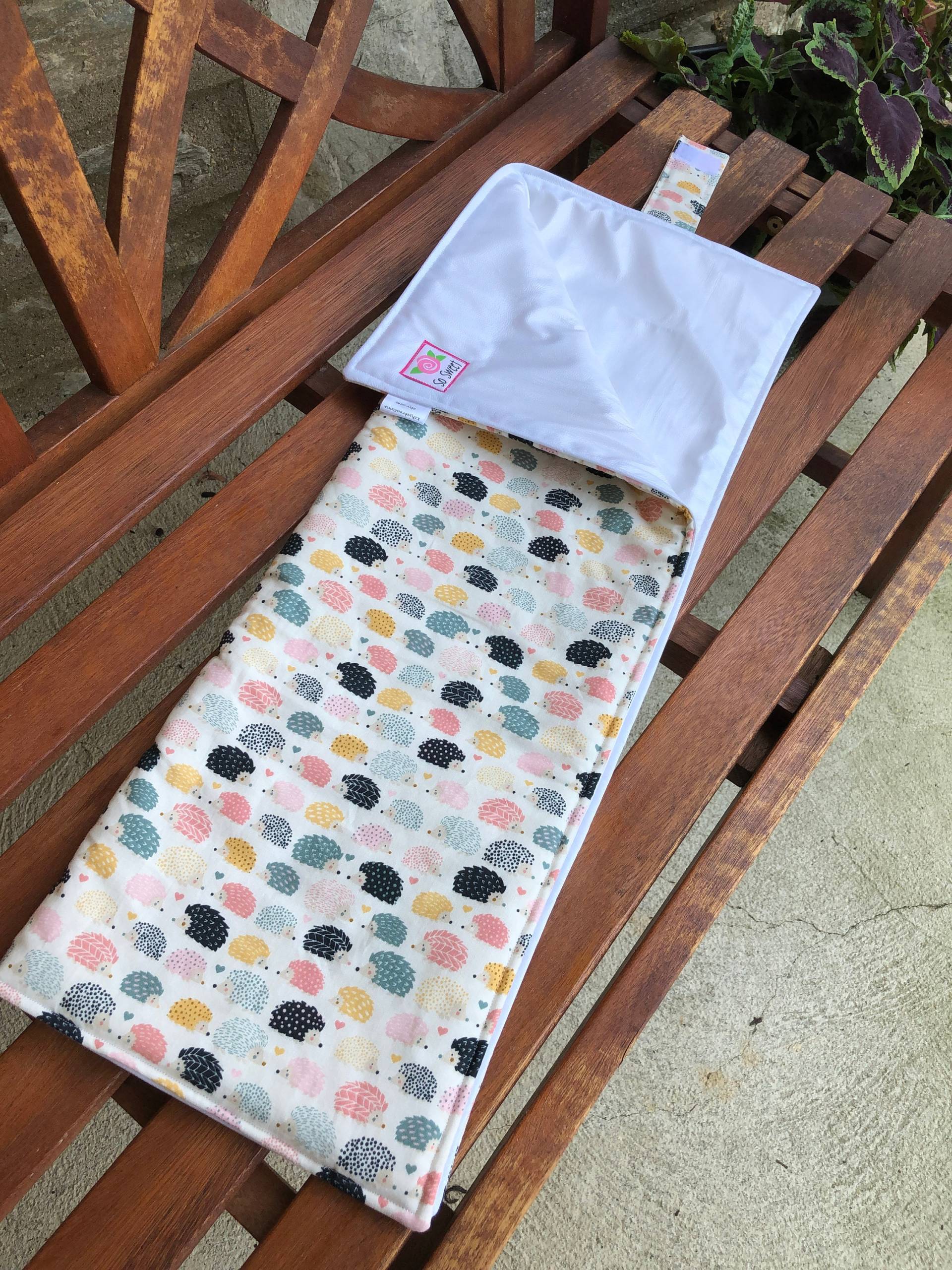 Custom Baby Wasserfest Wickelunterlage/Reise Custom Baby Wasserfest Wickelunterlage/Reise von KthysKreations