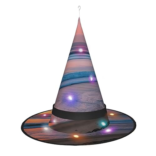 Kycvds Halloween-Hexenhüte für Sonnenuntergang und Strand sind mit Lichtern verziert, die große Halloween-Partyzubehör dekorieren. Kycvds Halloween-Hexenhüte für Sonnenuntergang und Strand sind mit Lichtern verziert, die große Halloween-Partyzubehör dekorieren. von Kycvds