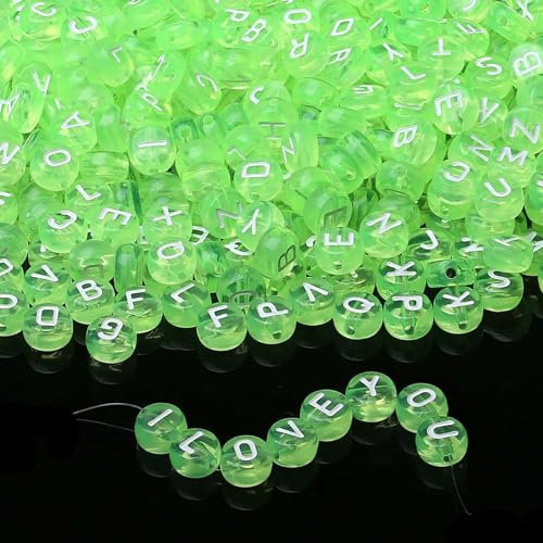 LAIDANLA Acryl-Buchstabenperlen, Alphabet, weiße Buchstaben, grün, transparent, rund, 7 x 4 mm, für Schmuck, Armbänder, Halsketten, Schlüsselanhänger, 1500 Stück LAIDANLA Acryl-Buchstabenperlen, Alphabet, weiße Buchstaben, grün, transparent, rund, 7 x 4 mm, für Schmuck, Armbänder, Halsketten, Schlüsselanhänger, 1500 Stück von LAIDANLA