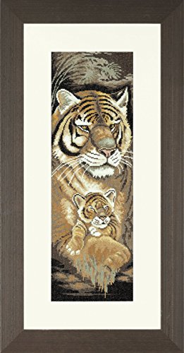 LANARTE PN Zählmusterpackung Tiger Mutter & Welpe Zählstoff Kreuzstichpackung, Baumwolle, Mehrfarbig, 17 x 50 x 0.3 cm von Lanarte