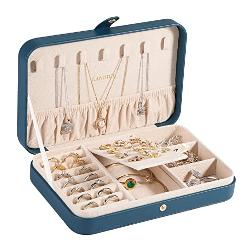 LANDICI Kleine Schmuckschatulle für Frauen und Mädchen, PU-Leder, Reise-Schmuck-Organizer, Schmuck-Aufbewahrungs-Halter, Display für Ring, Ohrringe, Halskette, Armband, Kindergeschenk, blaugrün LANDICI Kleine Schmuckschatulle für Frauen und Mädchen, PU-Leder, Reise-Schmuck-Organizer, Schmuck-Aufbewahrungs-Halter, Display für Ring, Ohrringe, Halskette, Armband, Kindergeschenk, blaugrün von LANDICI