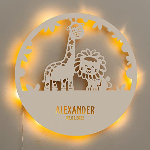 LAUBLUST Nachtlicht Kinderzimmer Personalisiert - Löwe & Giraffe - 30x0,4 cm - Weiß - Wandlampe Holz - Baby Einschlafhilfe - Wandleuchte Kinderzimmer von LAUBLUST