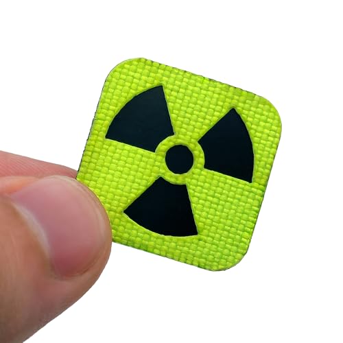 Radioaktives Symbol Tiny Patch 1x1 Cat Eye - Neon Gelb und Schwarz Tactical Moral Patch Haken Rückseite für Hüte, Rucksäcke, Ausrüstung, EDC, Uniformen von LEGEEON
