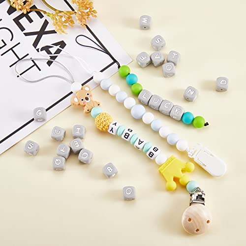 LEGENTLISUR 20 Stück Silikon Buchstabenperlen 12mm Quadratische Würfel Graues Alphabet Lose Perlen Für Freundschaftsarmbänder Wörter Schlüsselanhänger Schmuck Basteln DIY Projekte (Buchstabe B) LEGENTLISUR 20 Stück Silikon Buchstabenperlen 12mm Quadratische Würfel Graues Alphabet Lose Perlen Für Freundschaftsarmbänder Wörter Schlüsselanhänger Schmuck Basteln DIY Projekte (Buchstabe B) von LEGENTLISUR