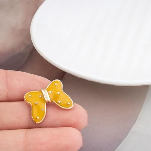 LIBERGA 10 Stück Schleifen Knöpfe mit Goldenem Rand Und Schaft, Süßer Knopf für Kleidung Strickjacken Mäntel Bastelprojekte, Gelb, 27mm × 20mm LIBERGA 10 Stück Schleifen Knöpfe mit Goldenem Rand Und Schaft, Süßer Knopf für Kleidung Strickjacken Mäntel Bastelprojekte, Gelb, 27mm × 20mm von LIBERGA