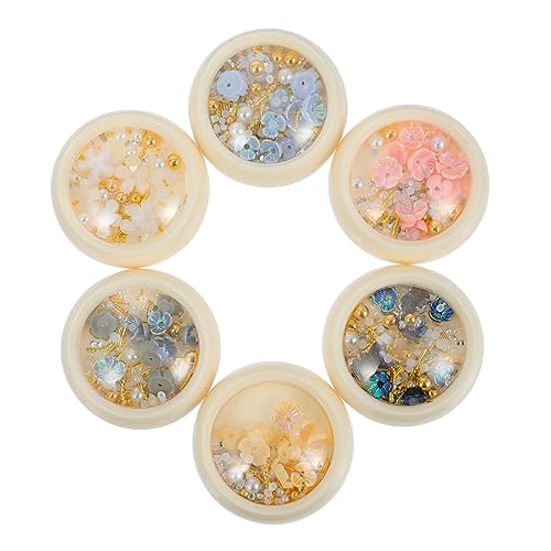 LIFKOME 6 Boxen Nail Art Charms Teiliges Resin Nagel Schmuck mit Blumen Design Maniküre Zubehör für DIY Nagelkunst Vielseitige Nageldekoration für Hände Füße und Bastelarbeiten LIFKOME 6 Boxen Nail Art Charms Teiliges Resin Nagel Schmuck mit Blumen Design Maniküre Zubehör für DIY Nagelkunst Vielseitige Nageldekoration für Hände Füße und Bastelarbeiten von LIFKOME