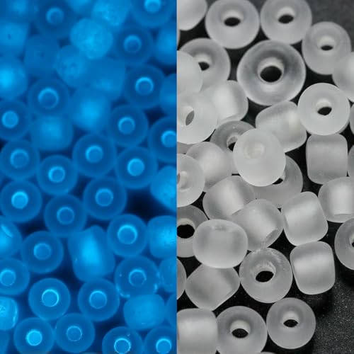 600 Stück 3,0 mm leuchtende Glasperlen, im Dunkeln leuchtend, lose Abstandsperlen für DIY-Schmuckmarkierungen, Halsketten, Armbänder, Zubehör – Himmelblau 02 – 3,0 mm x 600 Stück von LNHBZ