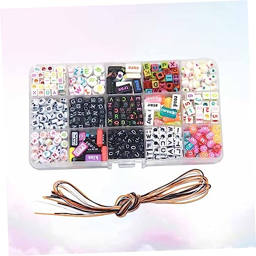 LOLIPPYY 500 Stück Teiliges Acryl Buchstaben Perlen Set in Bunten Farben DIY Schmuckperlen Zubehör für Armbänder Halsketten Langlebige Alphabet Perlen zum Auffädeln Originelles Bastelset von LOLIPPYY