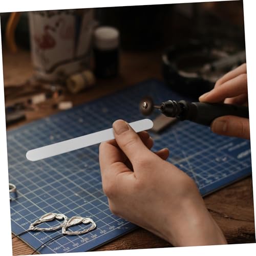 LOLIPPYY 6 Stück Teiliges Aluminium Ringrohlinge Flach Metall Stanzrohlinge für Schmuck Basteln DIY Fingerringe Natürliche Aluminiumfarbe Vielseitig Verwendbar von LOLIPPYY