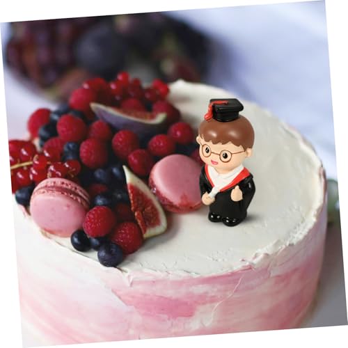 LOLIPPYY Graduation Cake Decoration Resin Figurine Doktor Miniatur Tortendeko Abschlussfeier Desktop Ornament Sicherer Harz für Kuchen und Cupcake Verzierung LOLIPPYY Graduation Cake Decoration Resin Figurine Doktor Miniatur Tortendeko Abschlussfeier Desktop Ornament Sicherer Harz für Kuchen und Cupcake Verzierung von LOLIPPYY