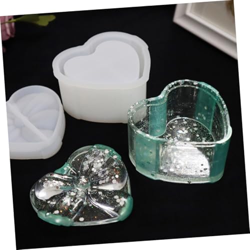 LOLIPPYY Silikon Gießform Herzförmige Schmuckbox mit Schleifendekor Flexible DIY Form aus Hochwertigem Silikon Wiederverwendbar Leicht zu Reinigen für Resin Kunsthandwerk LOLIPPYY Silikon Gießform Herzförmige Schmuckbox mit Schleifendekor Flexible DIY Form aus Hochwertigem Silikon Wiederverwendbar Leicht zu Reinigen für Resin Kunsthandwerk von LOLIPPYY