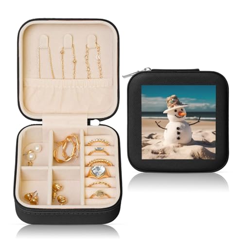 LPSRTWE Schmuckschatullen für Damen und Mädchen, quadratisch, Schmuck-Organizer, Schneemann am Sandstrand, Leder-Schmuck-Aufbewahrungsbox, tragbar, Reise-Schmuckkoffer mit Reißverschluss für Halskette LPSRTWE Schmuckschatullen für Damen und Mädchen, quadratisch, Schmuck-Organizer, Schneemann am Sandstrand, Leder-Schmuck-Aufbewahrungsbox, tragbar, Reise-Schmuckkoffer mit Reißverschluss für Halskette von LPSRTWE
