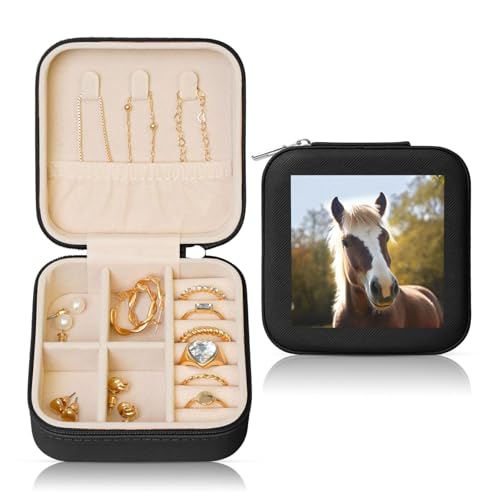LPSRTWE Schmuckschatullen für Damen und Mädchen, quadratisch, Schmuck-Organizer, Tier, Pony, Pferd, Leder, Schmuck-Aufbewahrungsbox, tragbar, Reise-Schmuckkoffer mit Reißverschluss für Halskette LPSRTWE Schmuckschatullen für Damen und Mädchen, quadratisch, Schmuck-Organizer, Tier, Pony, Pferd, Leder, Schmuck-Aufbewahrungsbox, tragbar, Reise-Schmuckkoffer mit Reißverschluss für Halskette von LPSRTWE