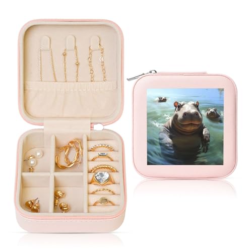 LPSRTWE Schmuckschatullen für Damen und Mädchen, quadratisch, Schmuck-Organizer, niedliches Nilpferd, Leder-Schmuck-Aufbewahrungsbox, tragbar, Reise-Schmuckkoffer mit Reißverschluss für Halskette LPSRTWE Schmuckschatullen für Damen und Mädchen, quadratisch, Schmuck-Organizer, niedliches Nilpferd, Leder-Schmuck-Aufbewahrungsbox, tragbar, Reise-Schmuckkoffer mit Reißverschluss für Halskette von LPSRTWE