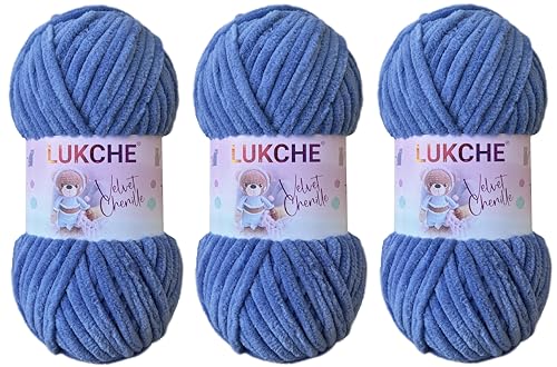 Weiches Samt-Chenille-Garn zum Häkeln und Stricken, super sperrig, 100 g, 3 Knäuel (Denim) von LUKCHE