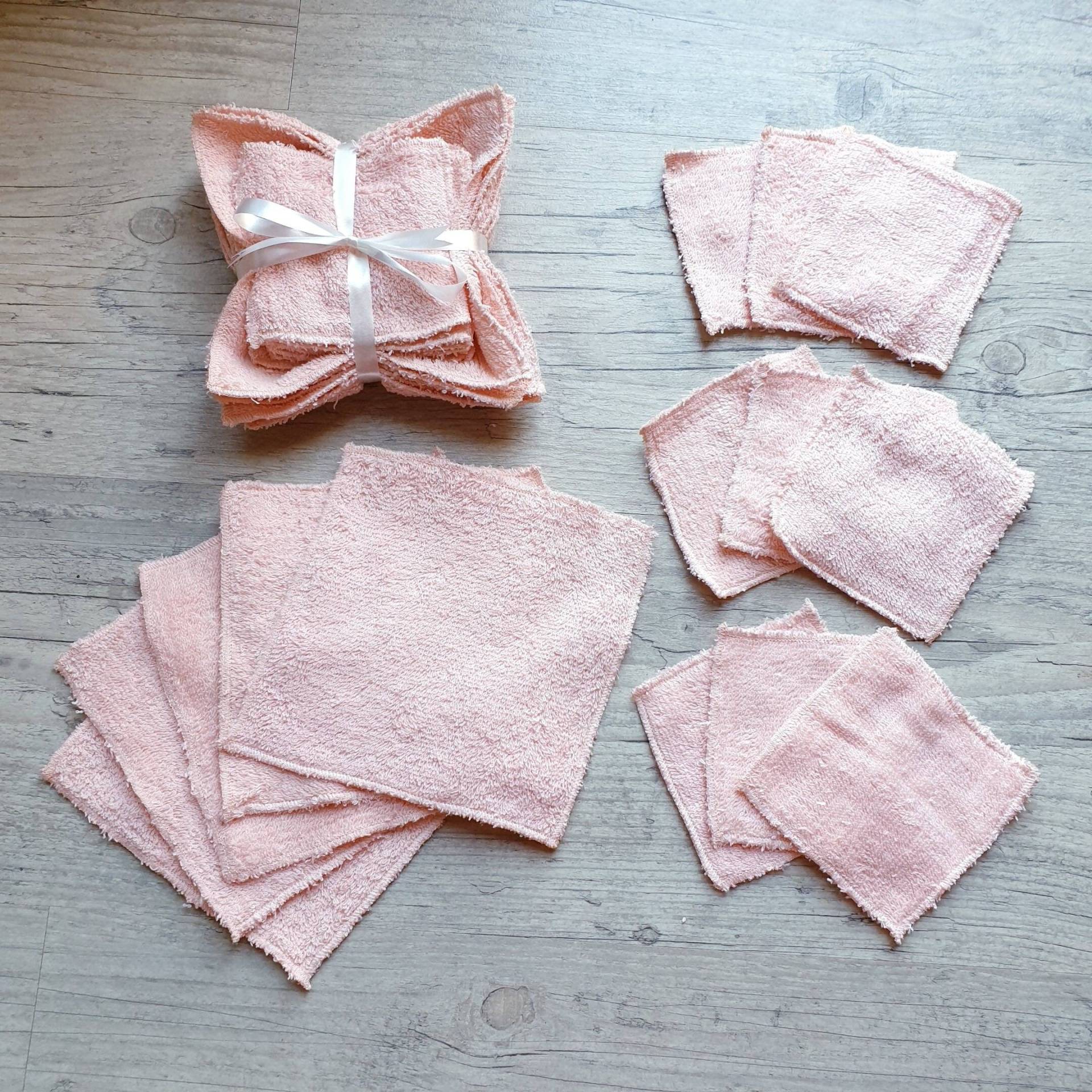 Set Mit 9 Waschbaren Babytüchern Und 5 Waschlappen, Recycelte Frotteebaumwolle, Puderrosa, 10x10cm 15x15cm, Upcycling, 100% Baumwolle Set Mit 9 Waschbaren Babytüchern Und 5 Waschlappen, Recycelte Frotteebaumwolle, Puderrosa, 10x10cm 15x15cm, Upcycling, 100% Baumwolle von LaCabaneAuxTissus