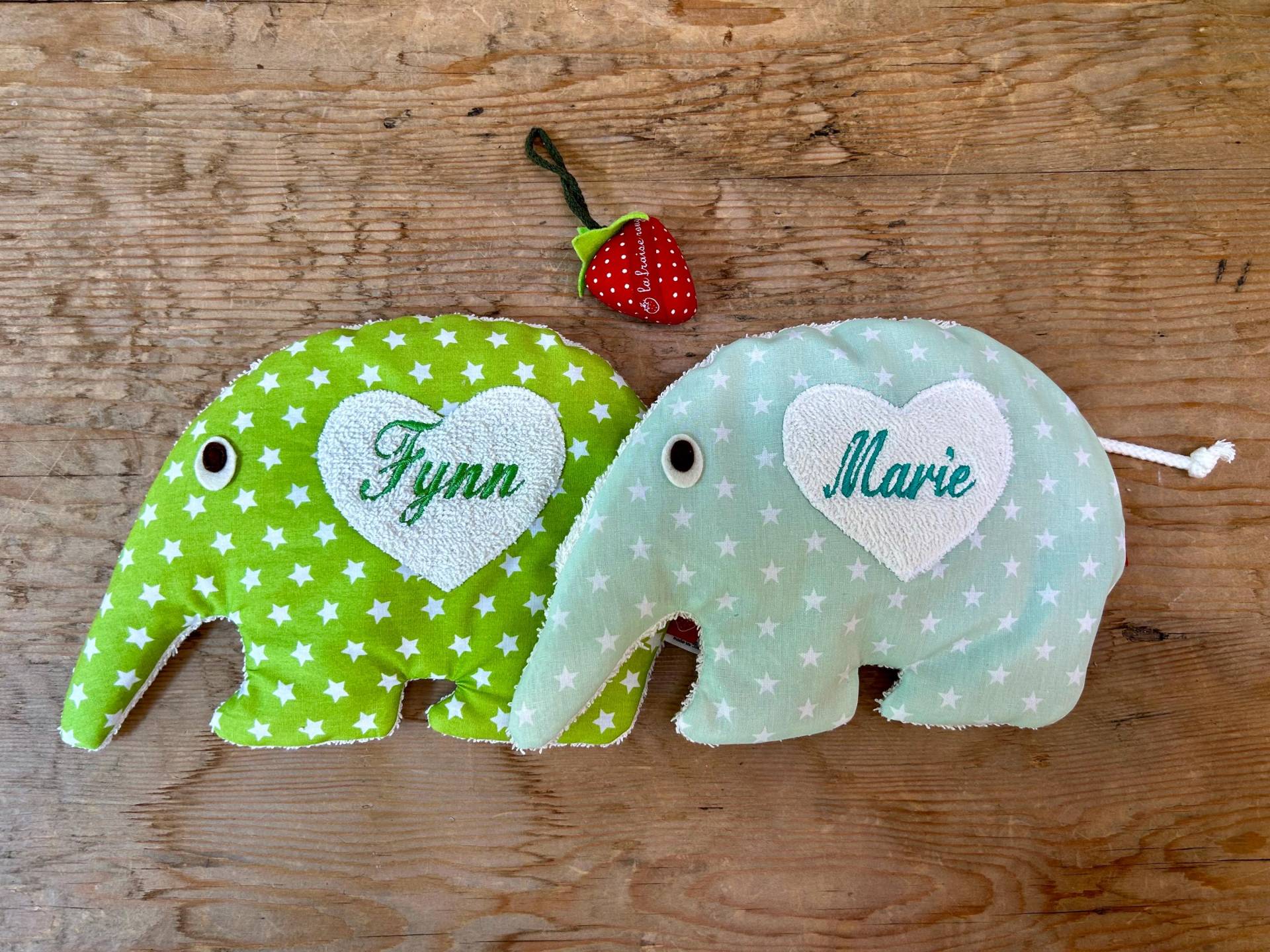 Wärmekissen Mint Oder Grün Mit Weißen Sternen Für Babys Personalisiert Waschbar Durch Abnehmbaren Bezug Ameisenbär Grau Füllung Traubenkerne Wärmekissen Mint Oder Grün Mit Weißen Sternen Für Babys Personalisiert Waschbar Durch Abnehmbaren Bezug Ameisenbär Grau Füllung Traubenkerne von LaFraiseRougeBerlin