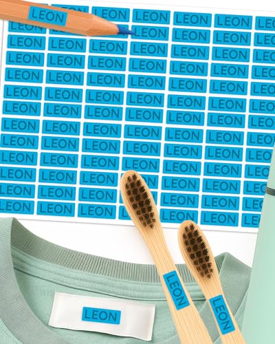 Namensaufkleber – 156 Mini personalisierte Etiketten für Stifte, Kleidung, Brotdose, Schule & Kita – wasserfest & spülmaschinenfest – BPA-frei – Labelino (Azur) von Labelino