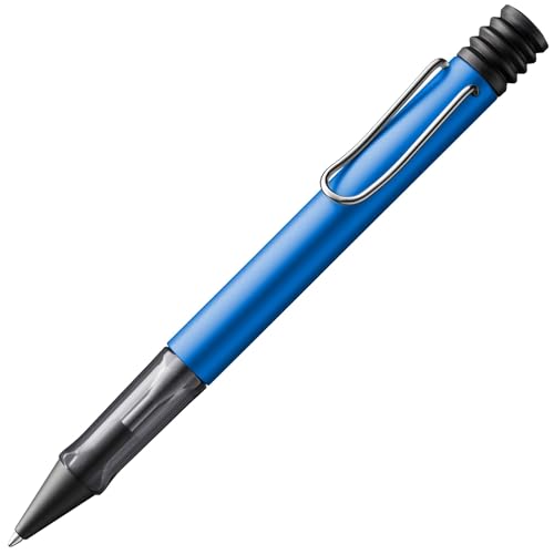 LAMY AL-star leichter Kugelschreiber 228 aus Aluminium in ozeanblau mit ergonomischem Griff und selbstfederndem Metallclip, inkl. Großraummine LAMY M 16 M von Lamy