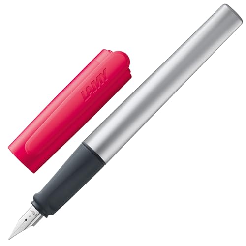 Lamy nexx crimson Füller - Füllhalter mit rutschfestem Griff & polierter Stahlfeder in Strichbreite A - dreieckiges Gehäuse aus Aluminium - inkl. Tintenpatrone T 10 blau - Rechtshänder Lamy nexx crimson Füller - Füllhalter mit rutschfestem Griff & polierter Stahlfeder in Strichbreite A - dreieckiges Gehäuse aus Aluminium - inkl. Tintenpatrone T 10 blau - Rechtshänder von Lamy