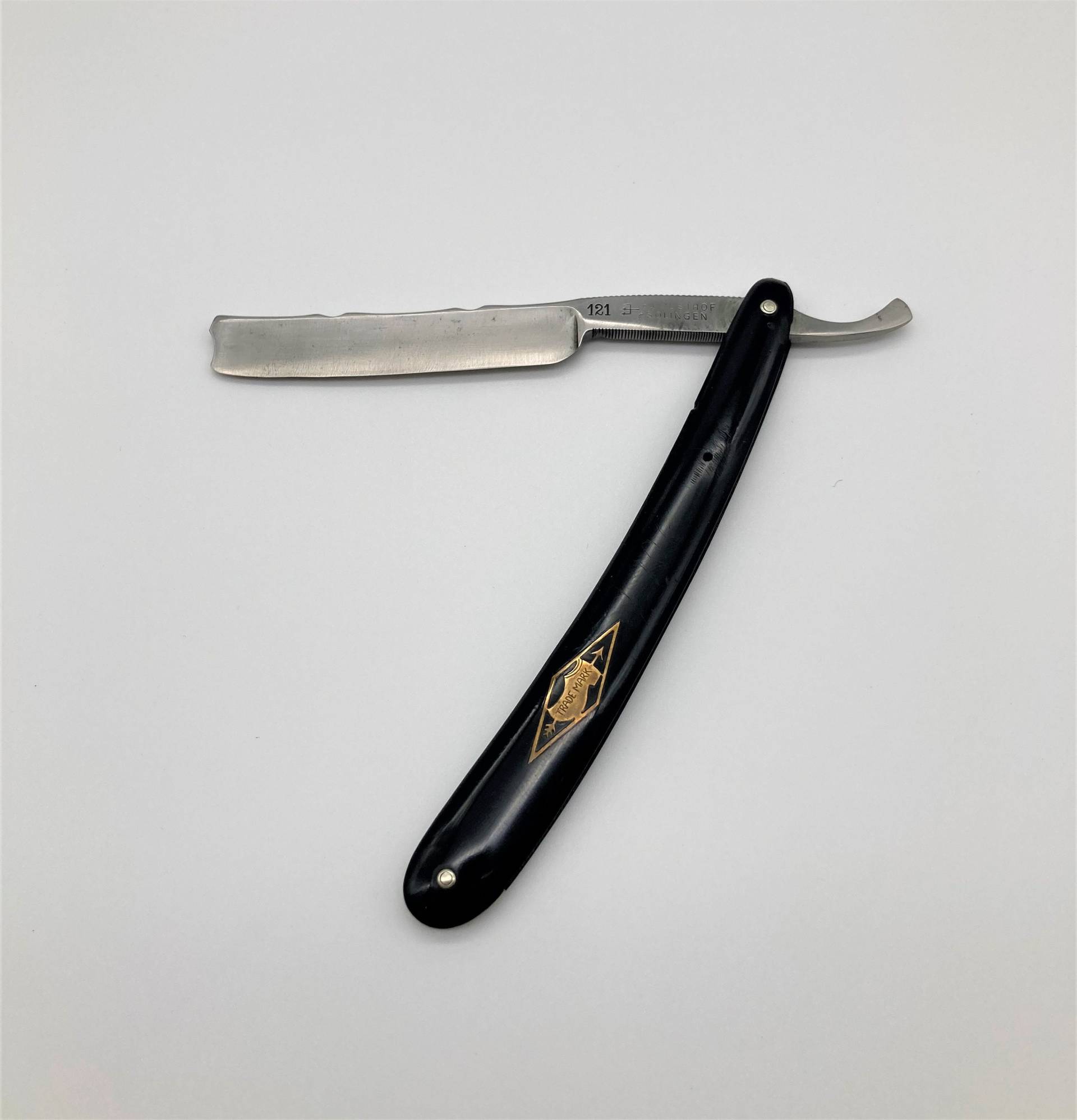 Ed Wüsthof 121 Solingen Germany Vintage Rasiermesser Ed Wüsthof 121 Solingen Germany Vintage Rasiermesser von Langeblo