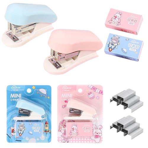 LaresDay Mini Hefter Set 2 Stück mit 1000 Klammern (24/6 &,26/6) Niedliche Comic-Tacker für Schüler Büro, 2-24 Blatt Kapazität, Integrierter Entferner, Leicht & Ergonomisch (Pulverblau) von LaresDay