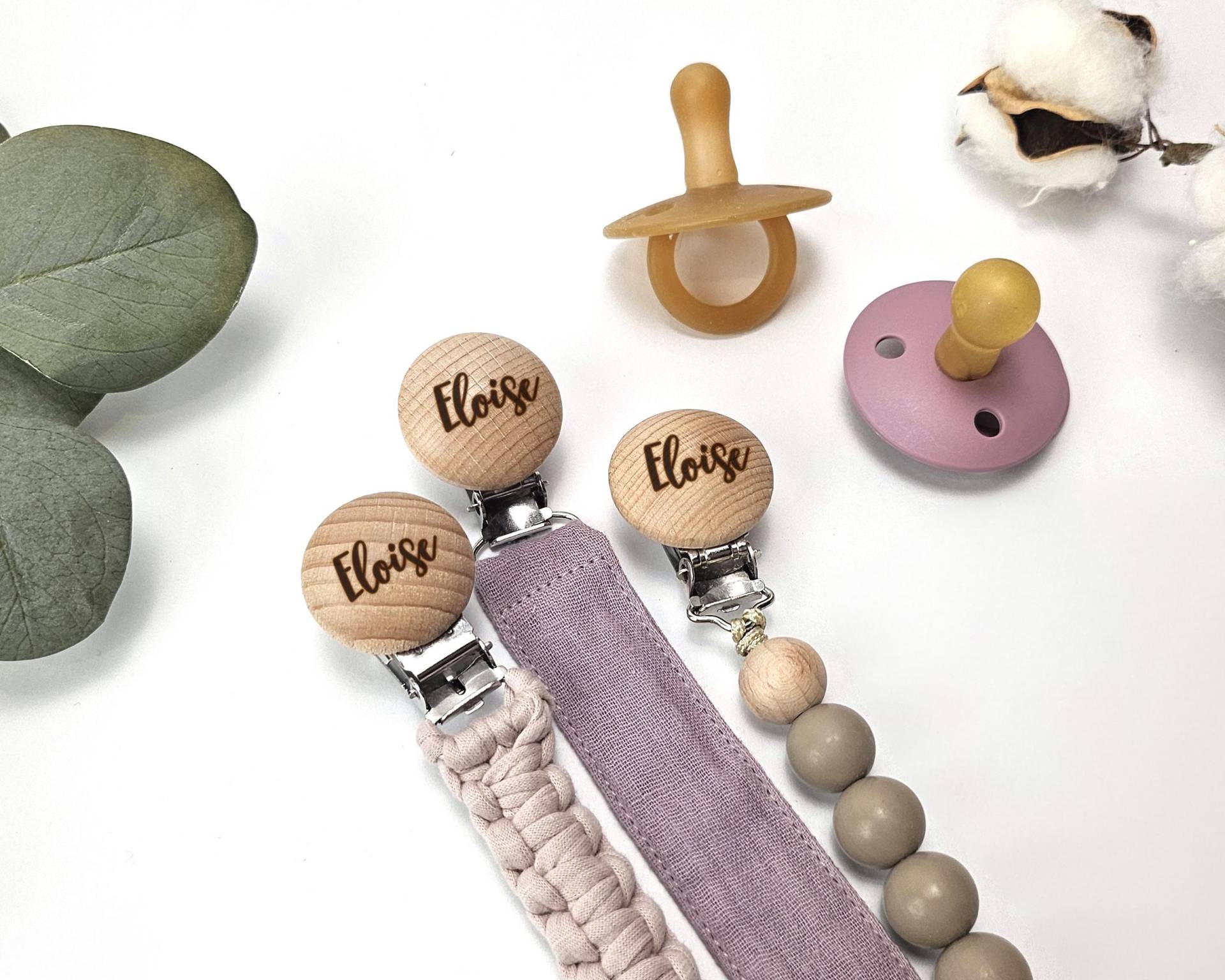 Personalisierter Schnullerclip/Makramee Personalisierte Baby-Geschenke Benutzerdefinierte Holz Graviert Boho Baby von LarkandLullaby