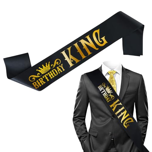 Geburtstags-König-Schärpe, lustige schwarze Satin-Schärpe mit Goldfolien-Schriftzug, Geburtstagsschärpen, Party-Kostüm-Zubehör für Jungen und Herren, jedes Alter, Party-Dekoration, Geschenke Geburtstags-König-Schärpe, lustige schwarze Satin-Schärpe mit Goldfolien-Schriftzug, Geburtstagsschärpen, Party-Kostüm-Zubehör für Jungen und Herren, jedes Alter, Party-Dekoration, Geschenke von Larrel