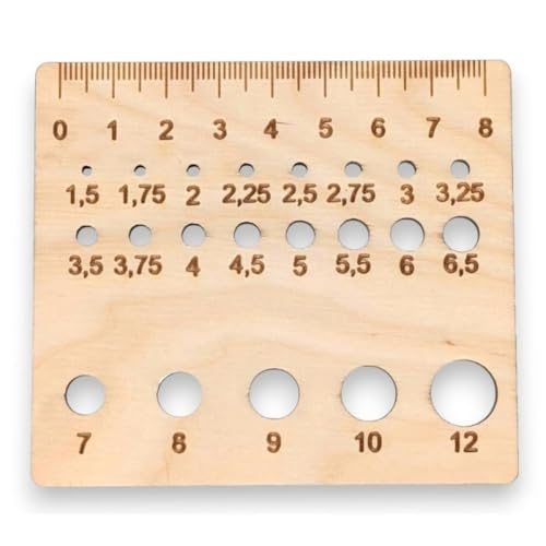 Premium Stricknadellehre und Lineal aus Holz, genaues metrisches Nadelmaß, quadratisch, 21 metrische Größen (1,5 mm bis 12 mm) von Laughing Hens