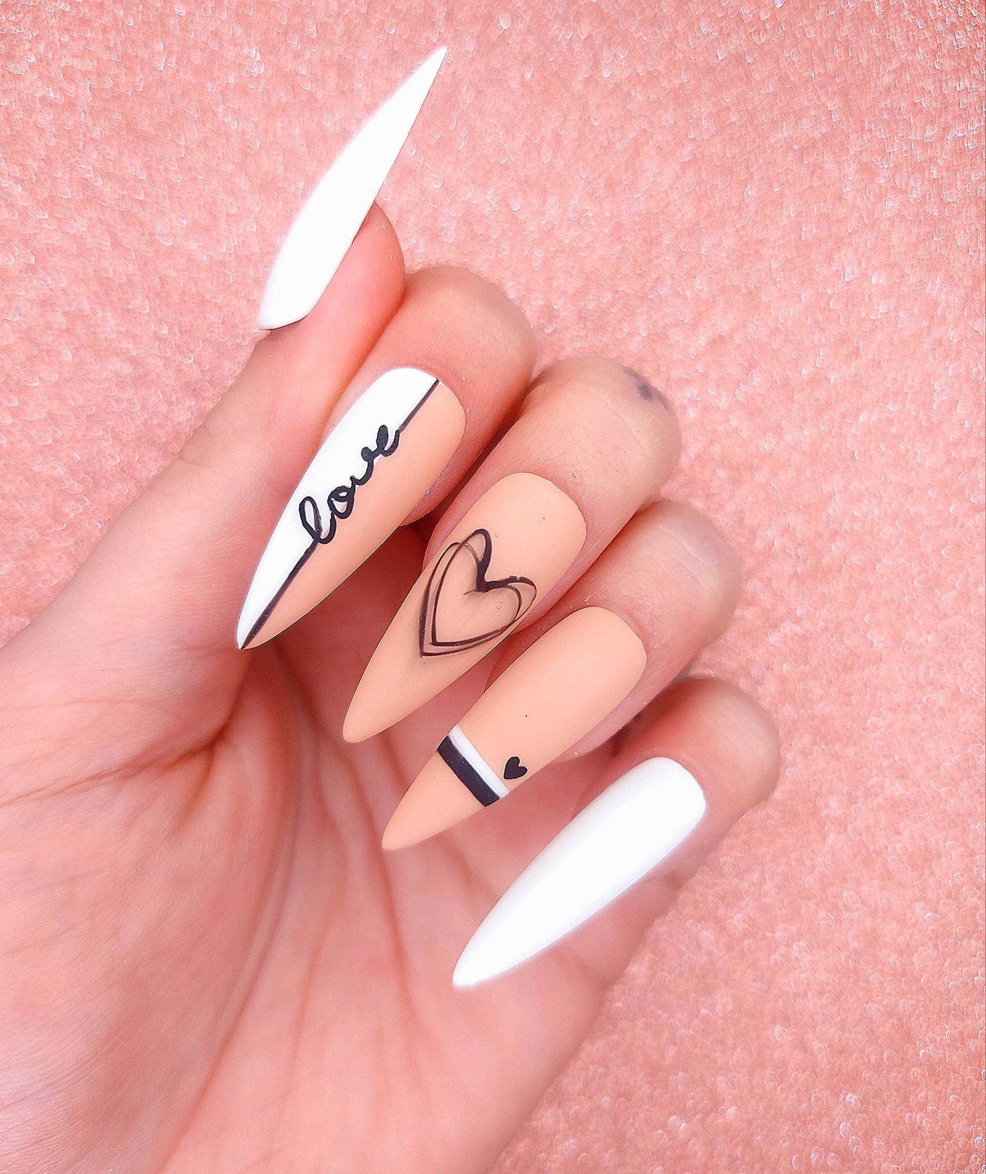 Wiederverwendbare Individuelle Kunstnägel | Press On Nails, 10Er-Set, Valentinstag-Kollektion 2022 Wiederverwendbare Individuelle Kunstnägel | Press On Nails, 10Er-Set, Valentinstag-Kollektion 2022 von LauraFeeDesOngles