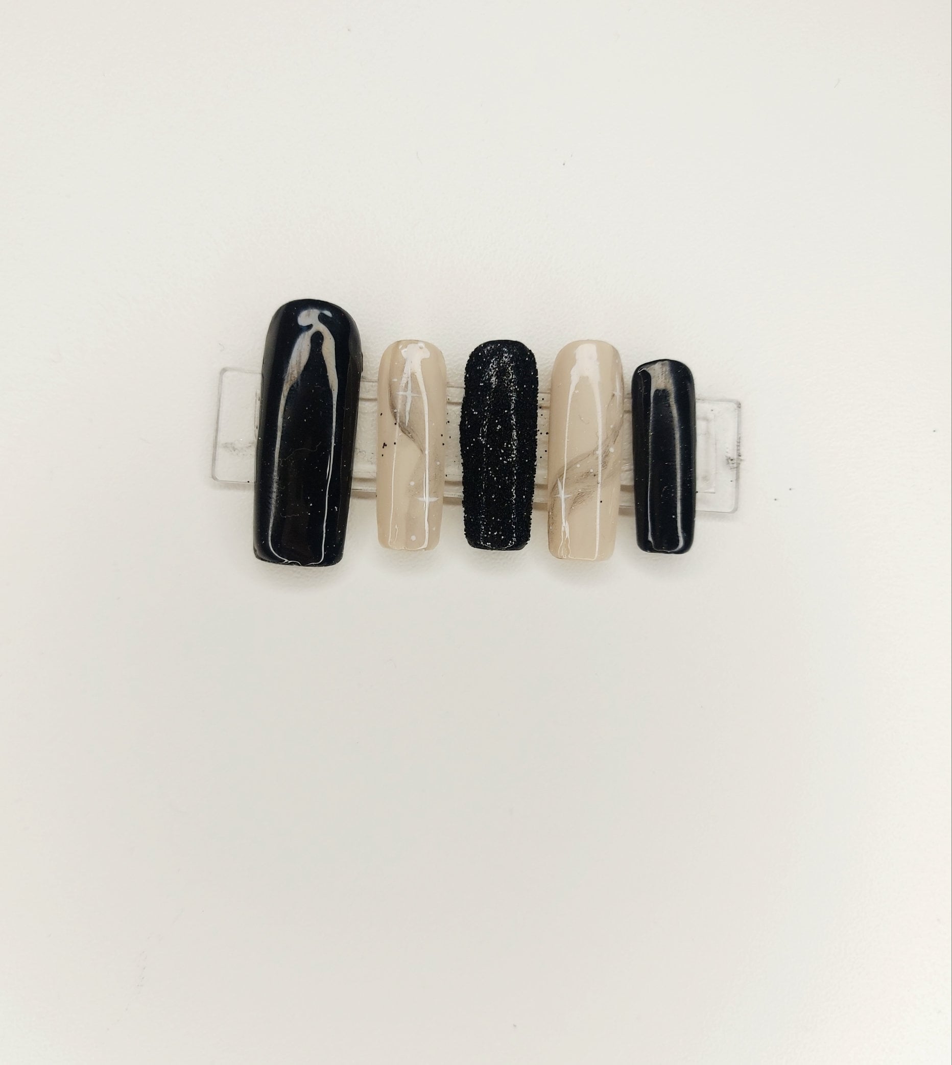 Wiederverwendbare Individuelle Kunstnägel | Press On Nails, 10Er-Set, Winterkollektion 2021/2022 Wiederverwendbare Individuelle Kunstnägel | Press On Nails, 10Er-Set, Winterkollektion 2021/2022 von LauraFeeDesOngles