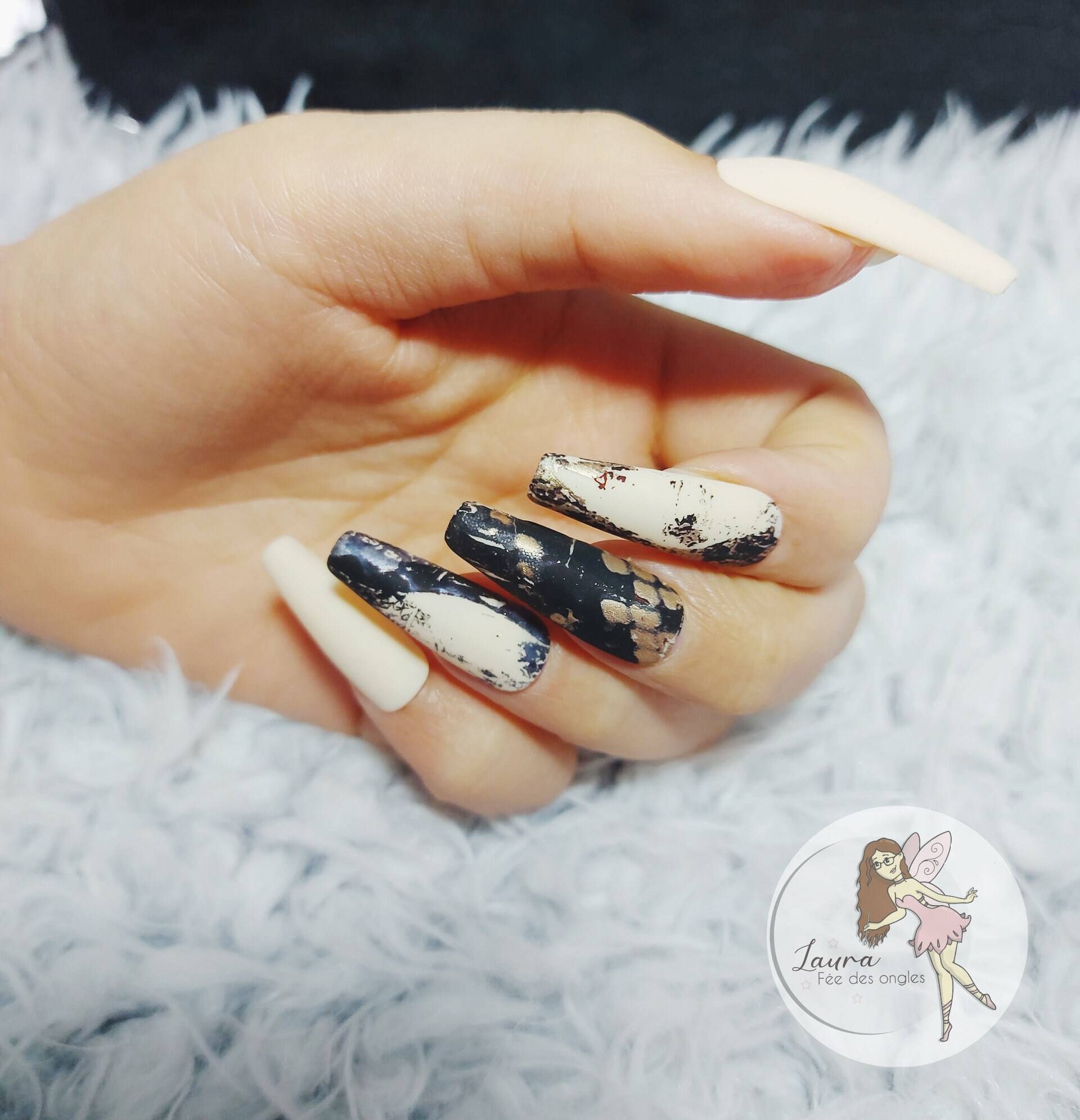Wiederverwendbare Individuelle Kunstnägel | Press On Nails, 10Er-Set, Winterkollektion 2021/2022 Wiederverwendbare Individuelle Kunstnägel | Press On Nails, 10Er-Set, Winterkollektion 2021/2022 von LauraFeeDesOngles