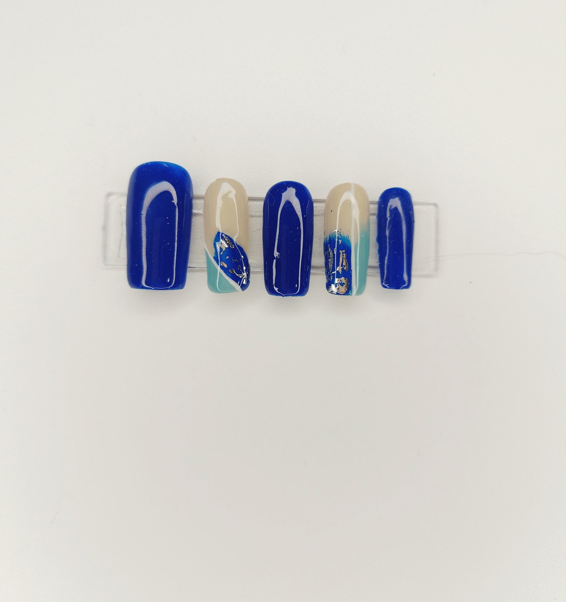 Wiederverwendbare Individuelle Kunstnägel | Press On Nails, 10Er-Set, Winterkollektion 2021/2022 Wiederverwendbare Individuelle Kunstnägel | Press On Nails, 10Er-Set, Winterkollektion 2021/2022 von LauraFeeDesOngles