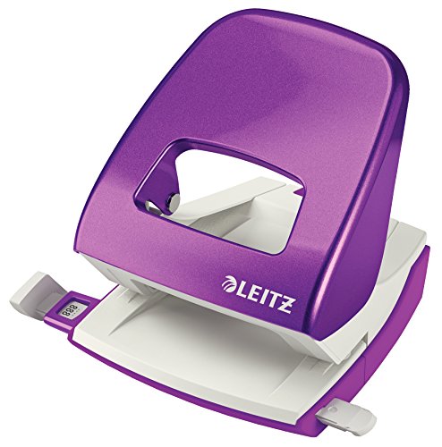 Leitz Büro Locher aus Metall, Für 30 Blatt, Anschlagschiene mit Formatvorgaben, Ergonomisches Design, violett, WOW-Serie, 50081062 von Leitz