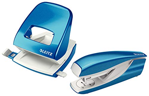 Leitz Heftgerät (30 Blatt, Metall mit Kunststoffelementen, Inkl. Heftklammern, New NeXXt Wow) (Blau metallic + Locher) von Leitz