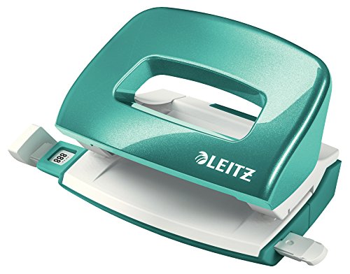 Leitz Mini Locher aus Metall, kleiner Locher für 10 Blatt, Metall, Anschlagschiene mit Formatangaben, Ergonomisches Design, eisblau, WOW-Serie, 50601051 Leitz Mini Locher aus Metall, kleiner Locher für 10 Blatt, Metall, Anschlagschiene mit Formatangaben, Ergonomisches Design, eisblau, WOW-Serie, 50601051 von Leitz