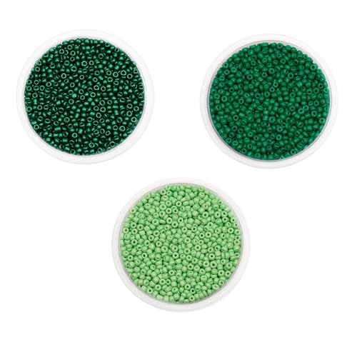 Kleine runde Glas-Rocailles, 3 mm, gemischte Farben, Glasperlen zum Basteln, Perlenstickerei, Schlüsselanhängerherstellung, ca. 1800 Stück, Grün, 3 Packungen Kleine runde Glas-Rocailles, 3 mm, gemischte Farben, Glasperlen zum Basteln, Perlenstickerei, Schlüsselanhängerherstellung, ca. 1800 Stück, Grün, 3 Packungen von Leliafleury