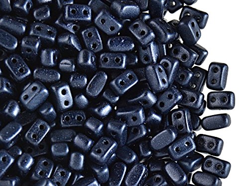 50 Stück Ios Par Puca Bead - Tschechische gepresste Glasperlen von rechteckiger Form 2.5x5.5mm, Zwei Löcher, Metallic Mat Dark Blue (Metallic Suede-Dark Blue) von Les Perles par Puca