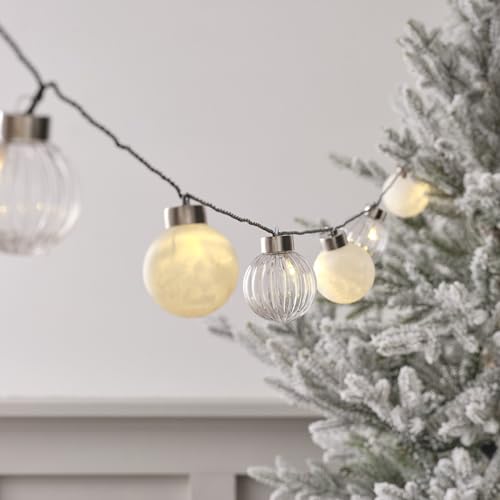 Lights4fun 25er LED Kugel Lichterkette mit Timer 8,4m Strombetrieben Weihnachtsbeleuchtung innen Weihnachten Deko Warmweiße Weihnachtsbaumlichterkette mit Stecker Lights4fun 25er LED Kugel Lichterkette mit Timer 8,4m Strombetrieben Weihnachtsbeleuchtung innen Weihnachten Deko Warmweiße Weihnachtsbaumlichterkette mit Stecker von Lights4fun