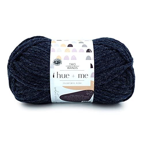 Lion Brand Hue + Me Garn zum Stricken, Häkeln und Basteln, sperrig und dick, weiches Acryl- und Wollgarn, Peacoat, (1er-Pack) von Lion Brand Yarn
