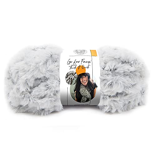 Lion Brand Yarn Company 323-204 GO FOR FAUX THICK & QUICK Garn, Polyester, Chinchilla, Einheitsgröße, 22 Meter von Lion Brand Yarn Company