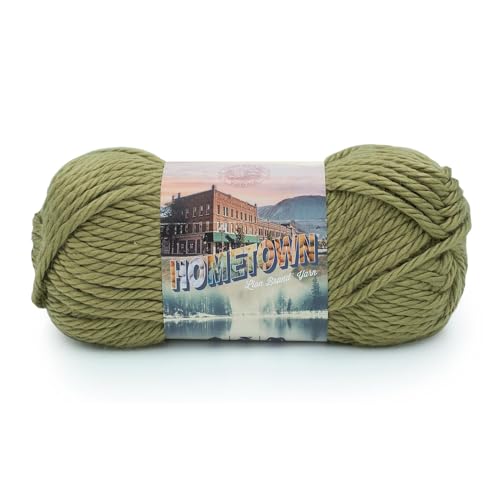 Lion Brand Yarn Hometown Garn, Lakeland Olive von Lion Brand Yarn