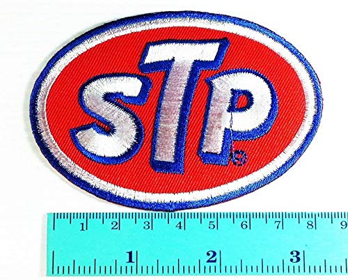 LipaLipaNa STP Racing Team Öl Gas Auto Rennen Nascar Logo Racing Sport Automobil Auto Motorsport Racing Logo Patch Nähen Eisen auf Jacke Kappe Weste Abzeichen Zeichen Logo Applique Souvenir Zubehör von LipaLipaNa