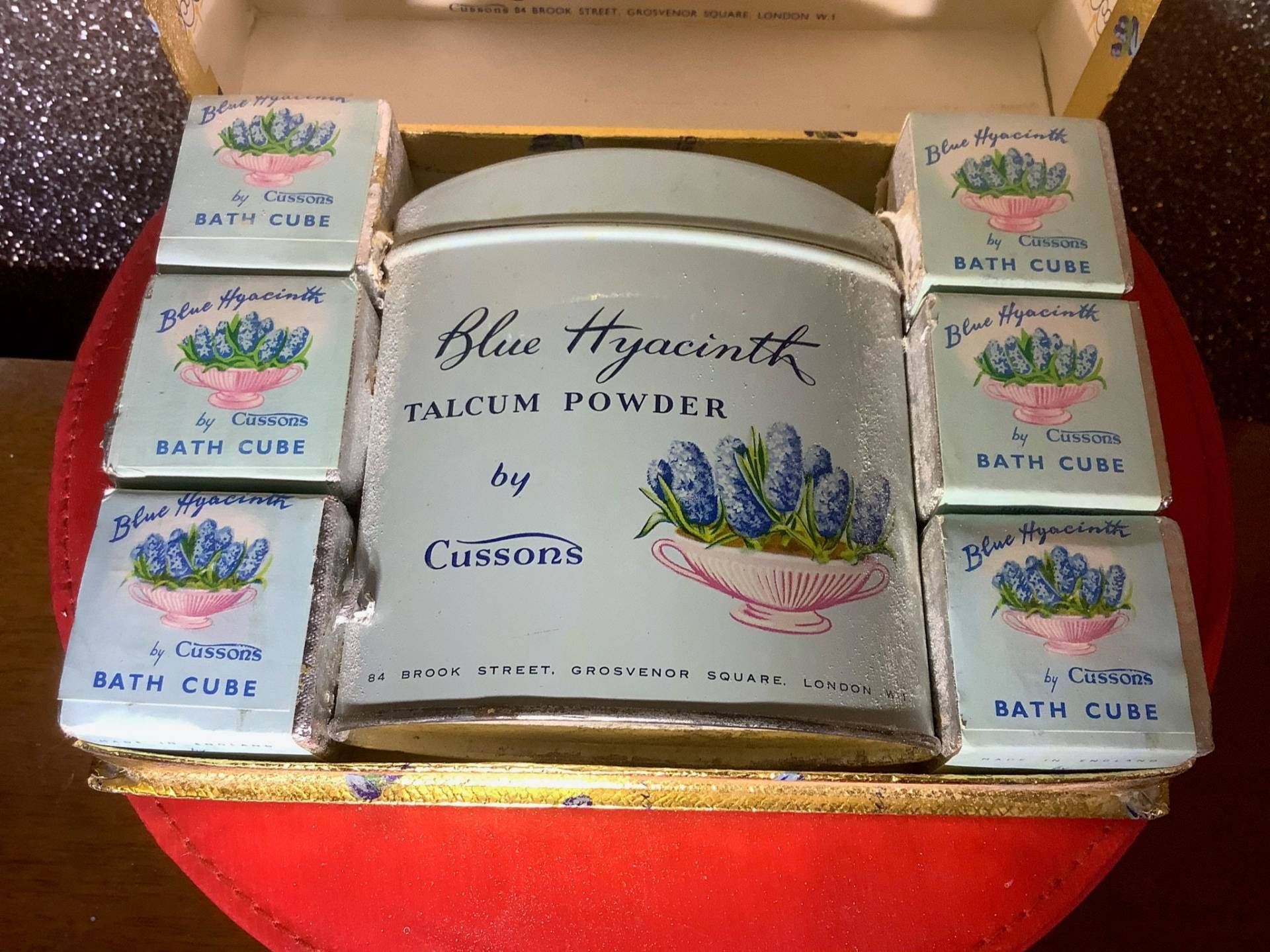 Cussons Blaue Hyazinthe Geschenkset von LipstickandPanties