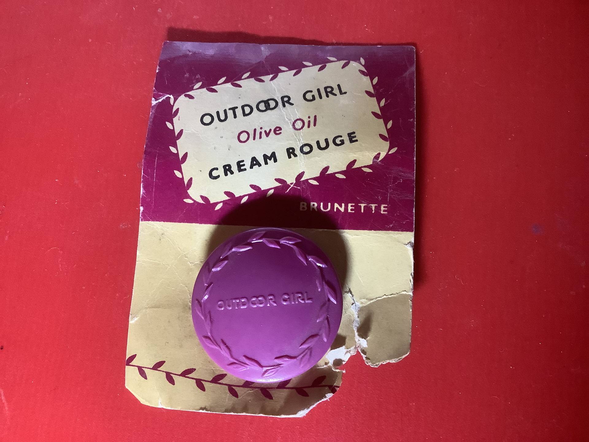 Outdoor Girl Rouge Brünette Verkäufer Muster Outdoor Girl Rouge Brünette Verkäufer Muster von LipstickandPanties