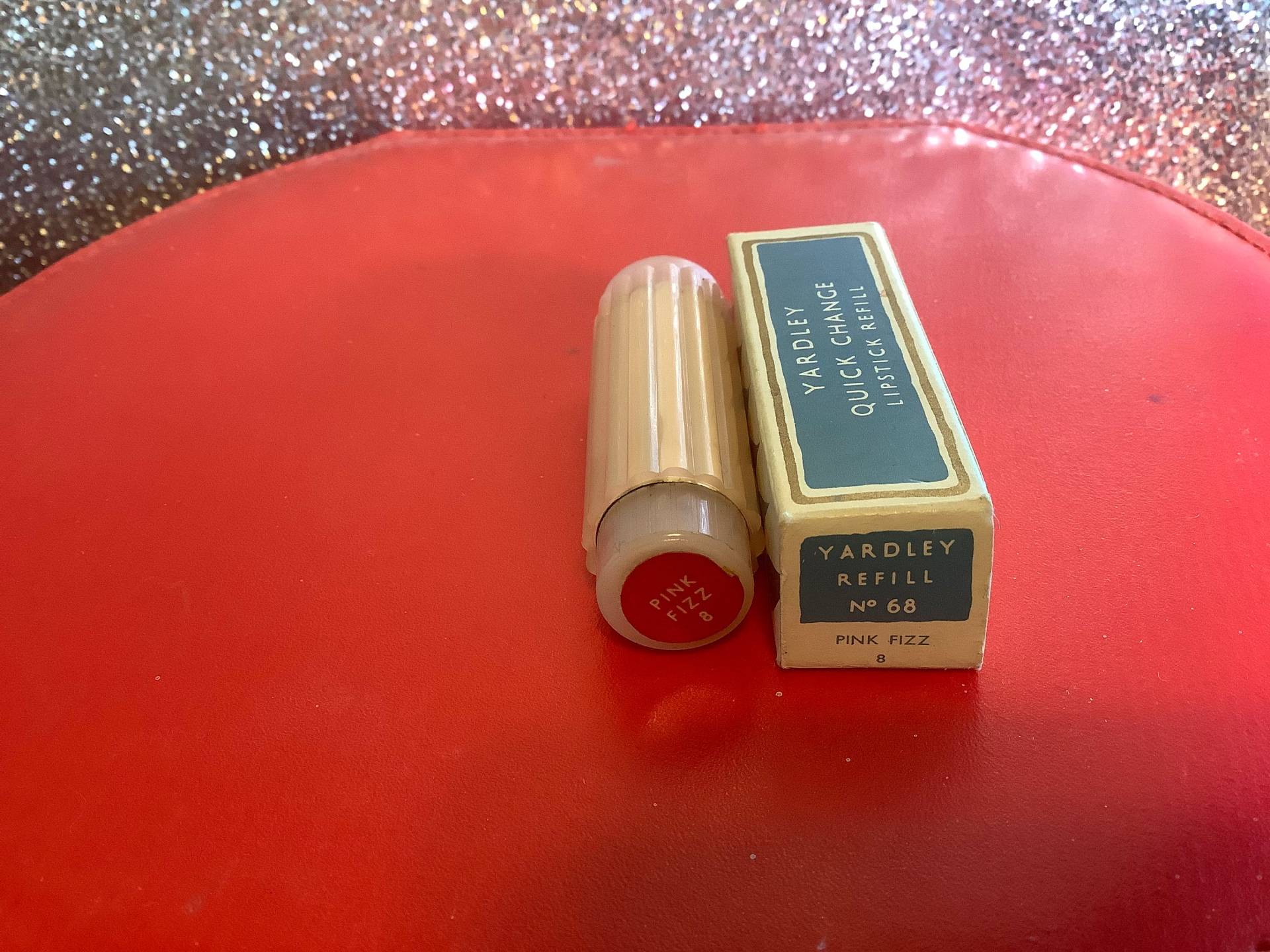Vintage Yardley Pink Fizz Nachfüller Lippenstift von LipstickandPanties